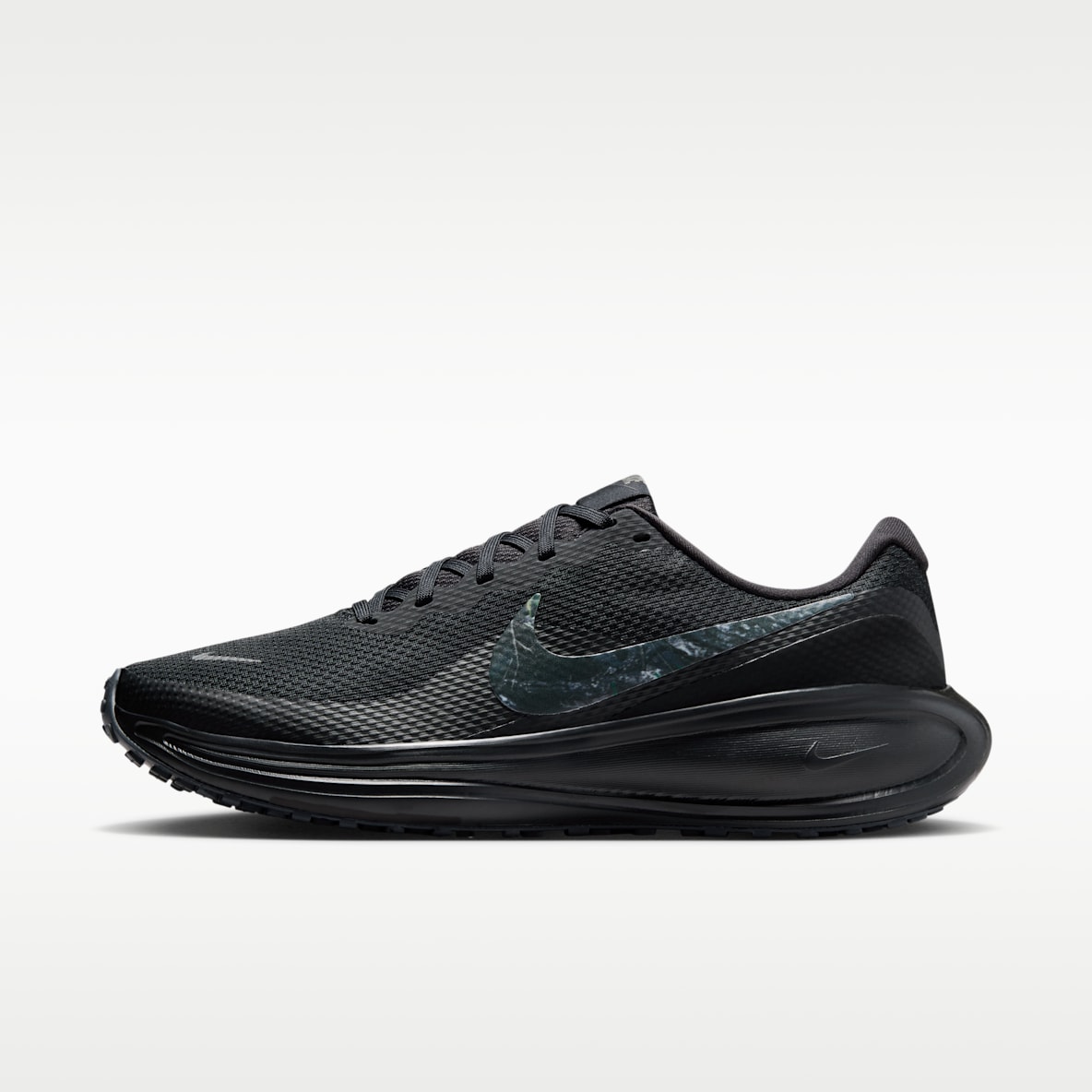 Nike Revolution 8  Men's Realtree® Road Running Shoes