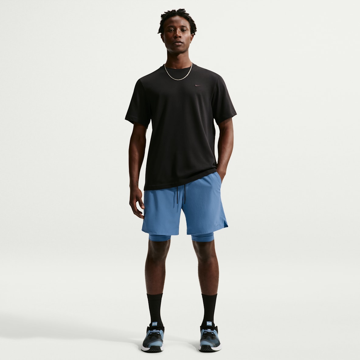 Nike Unlimited Pantalón corto versátil Dri-FIT 2 en 1 de 18 cm - Hombre