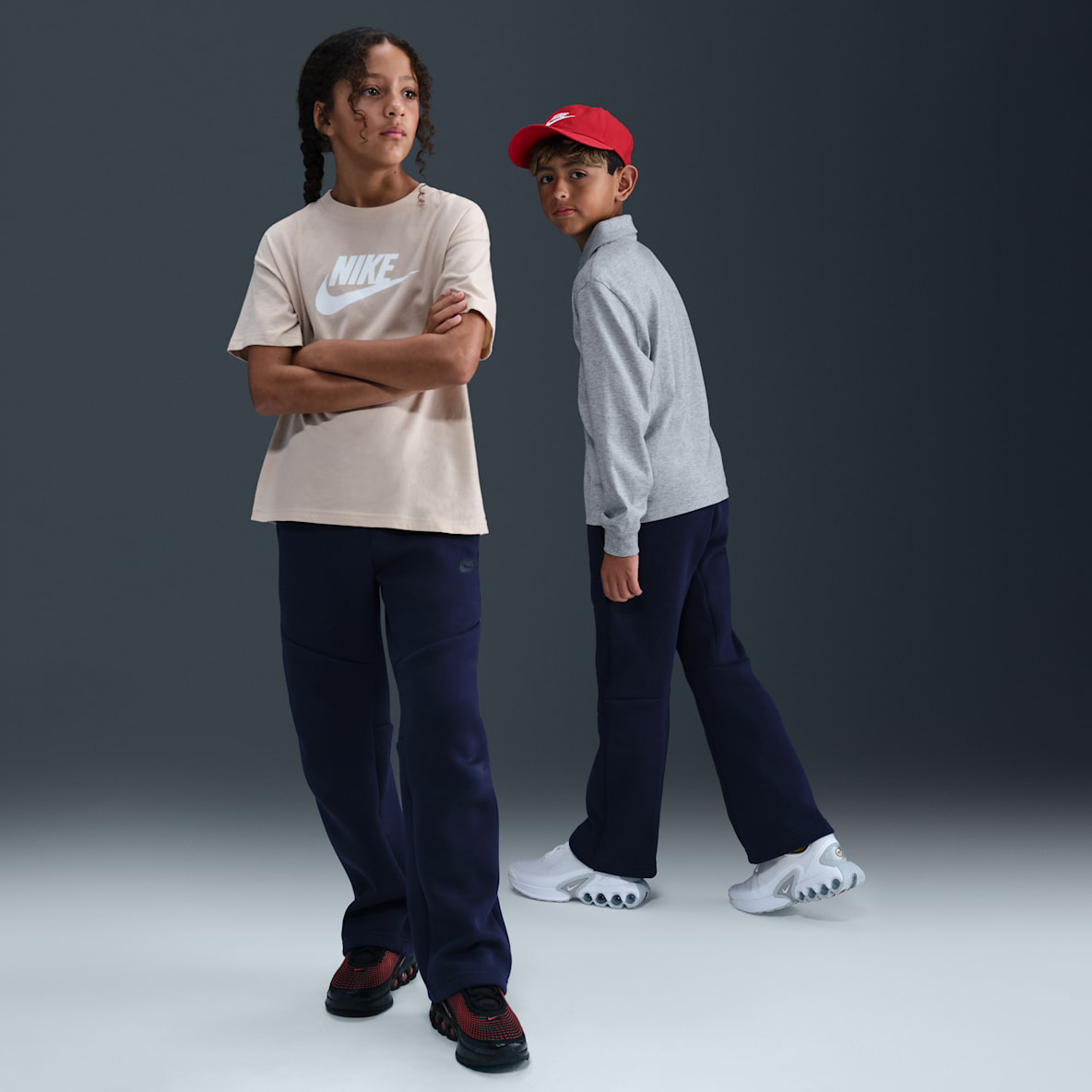 Nike Sportswear Tech Fleece Big Kids' (Boys') Open-Hem Pants