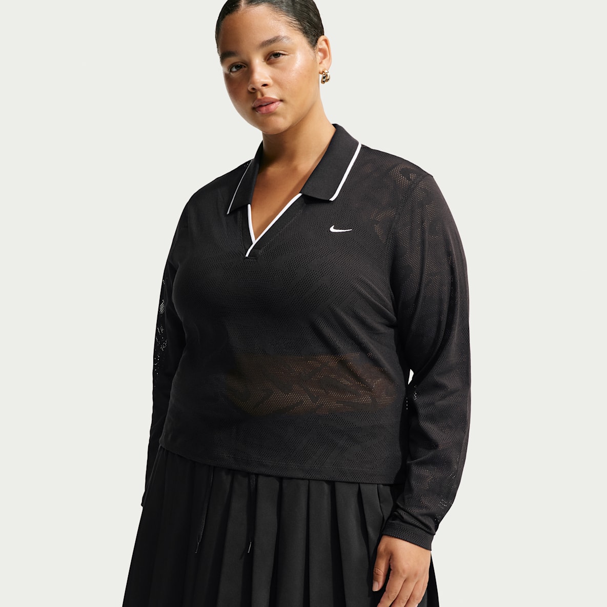 Nike Sportswear Chill Lace Women's Tight Mod-Cropped Long-Sleeve Top (Plus Size)
