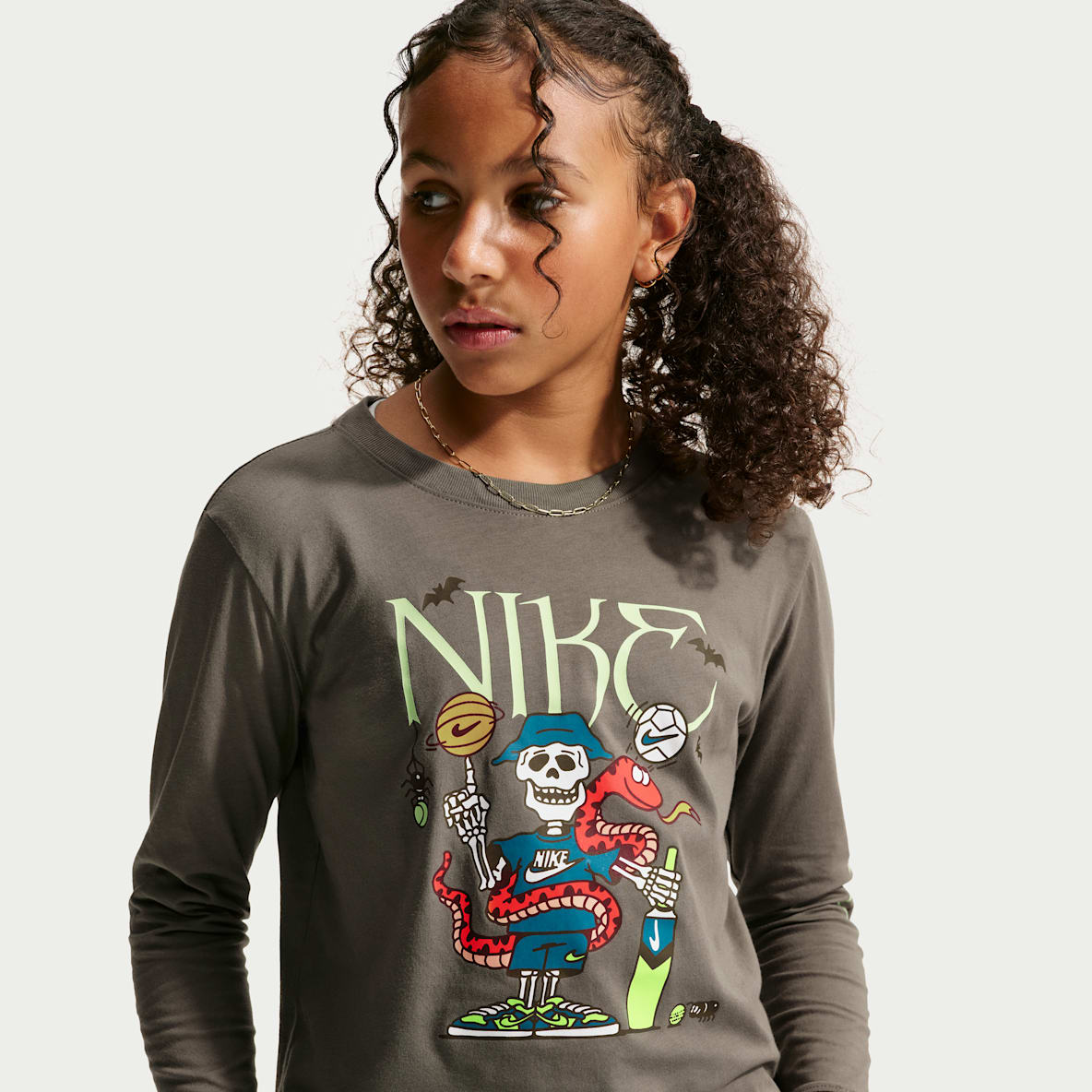 Nike Sportswear Big Kids' Long-Sleeve T-Shirt
