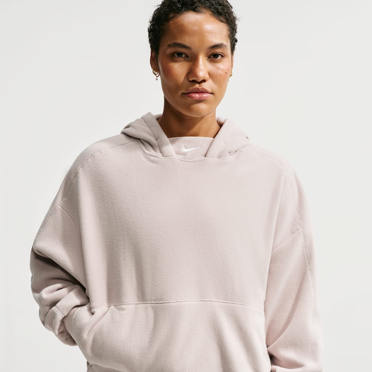Nike One Women's Therma-FIT Oversized Pullover Hoodie