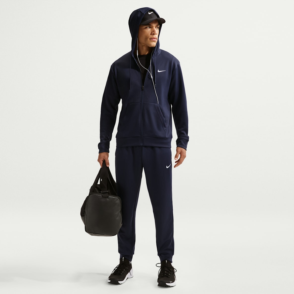 Nike Hyverse Trainingsjogger mit Dri-FIT-Technologie und UV-Schutz (Herren)