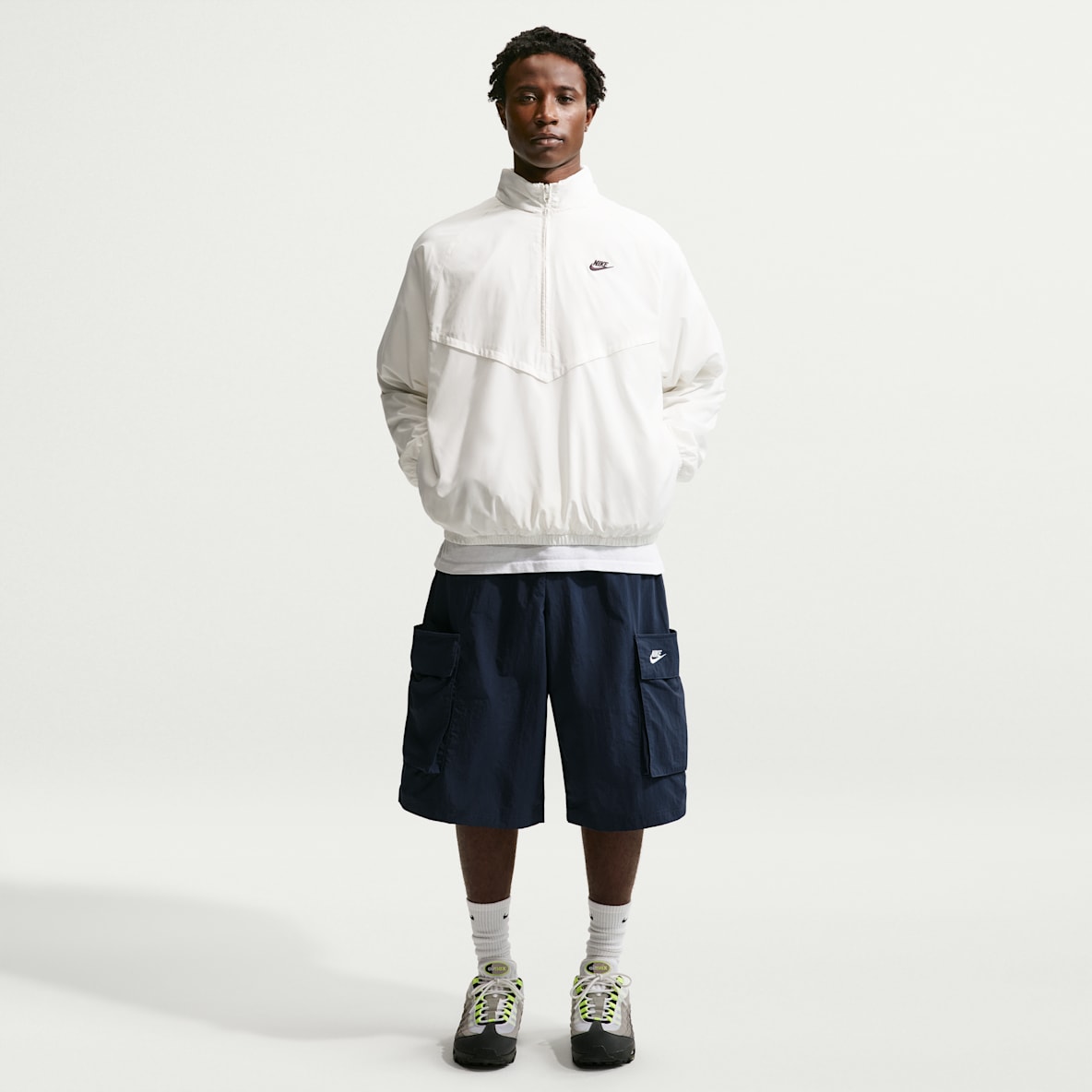 Nike Sportswear Club Men's Oversized Cargo Shorts