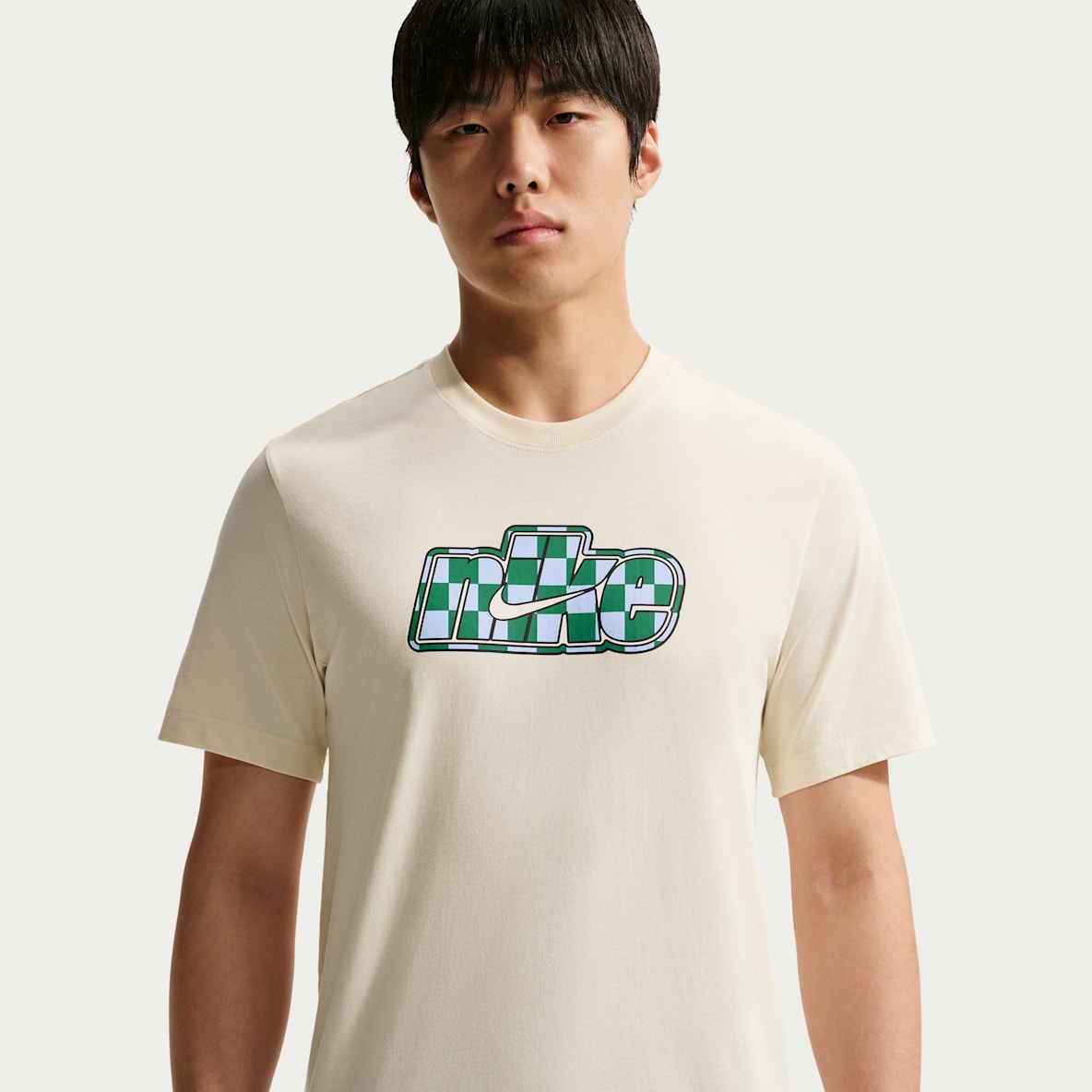 나이키 스포츠웨어 티셔츠