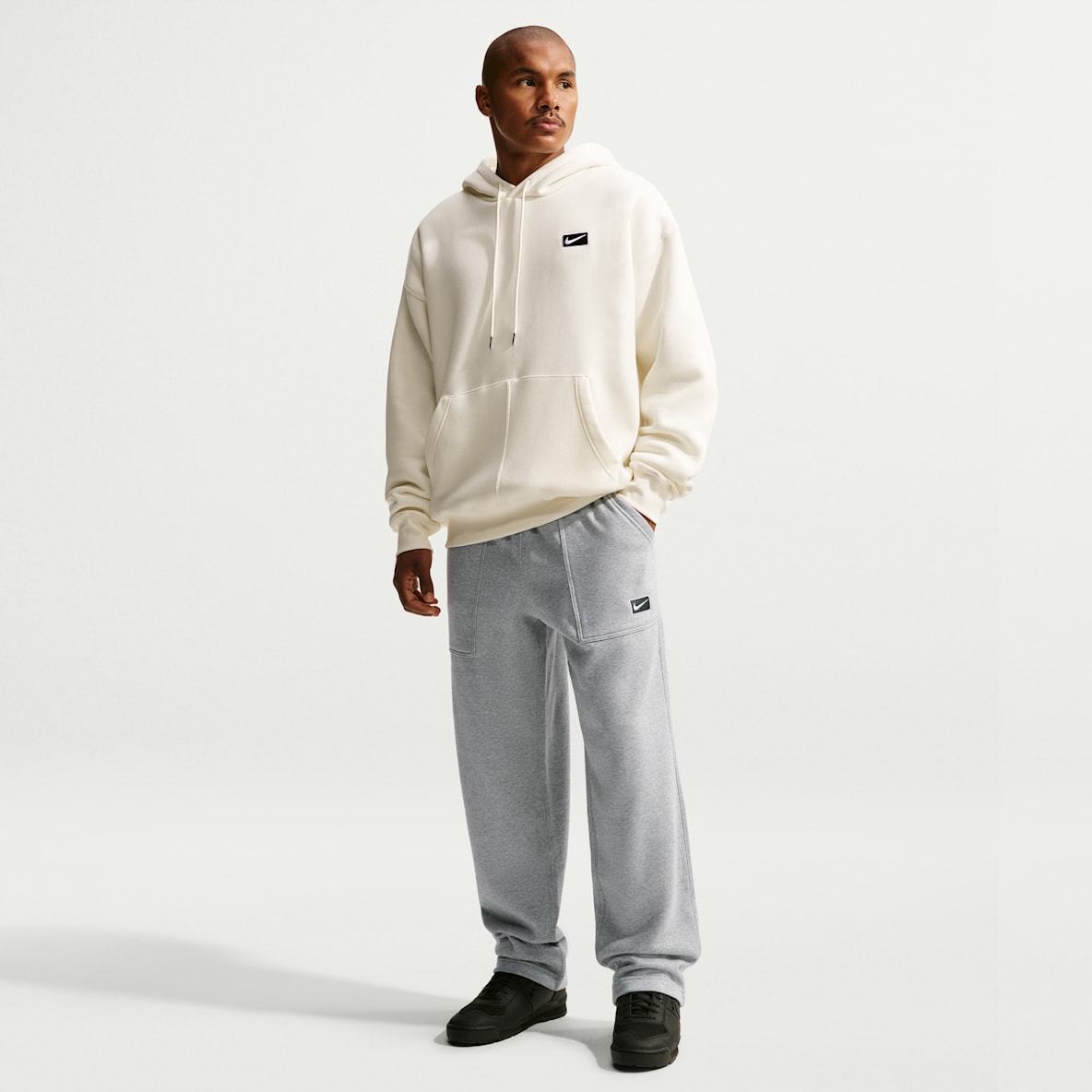 Nike Sportswear  Men's Fleece Open-Hem Trousers