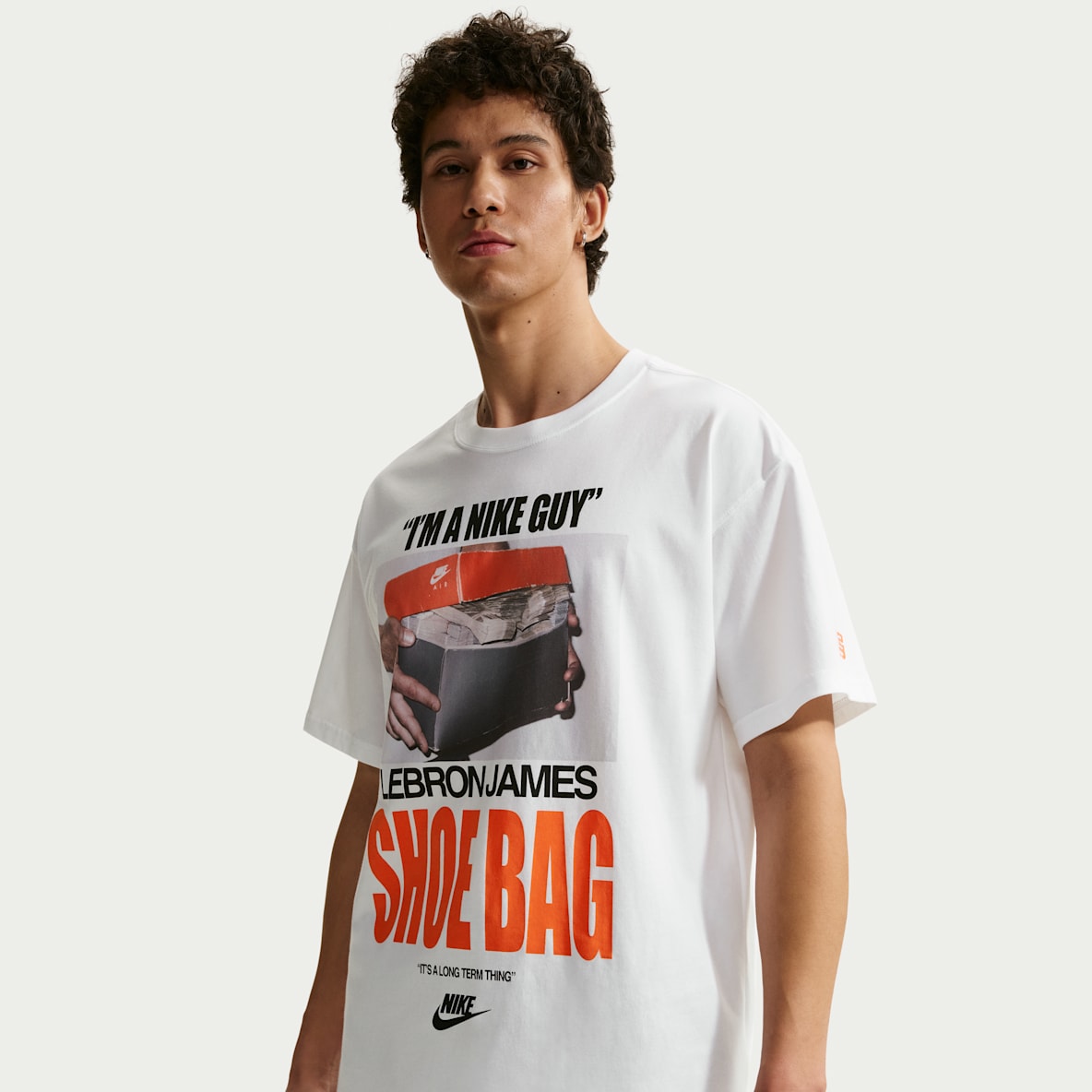 レブロン "Shoe Bag" ナイキ メンズ バスケットボール Tシャツ