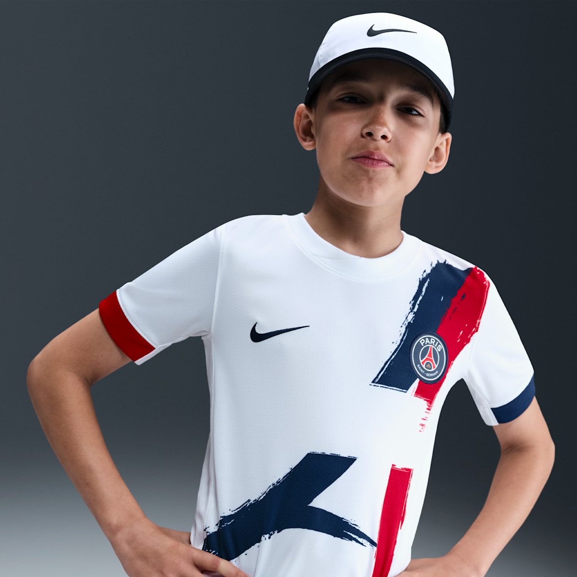 Paris Saint-Germain 2024/25 Stadium Away Older Kids' Nike Dri-FIT Football Replica Shirt