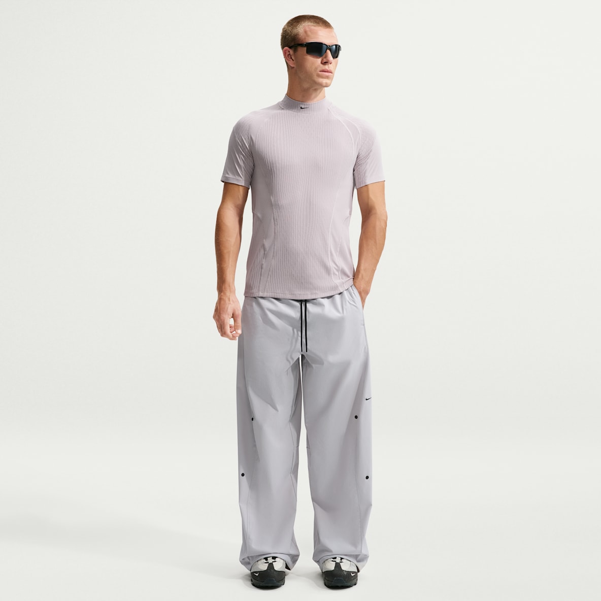 Nike Tech Helios Men's Dri-FIT Pants