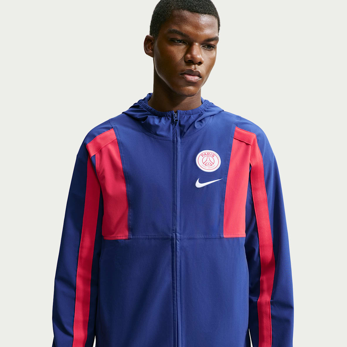 Paris Saint-Germain Energy Men's Nike Football Woven Jacket