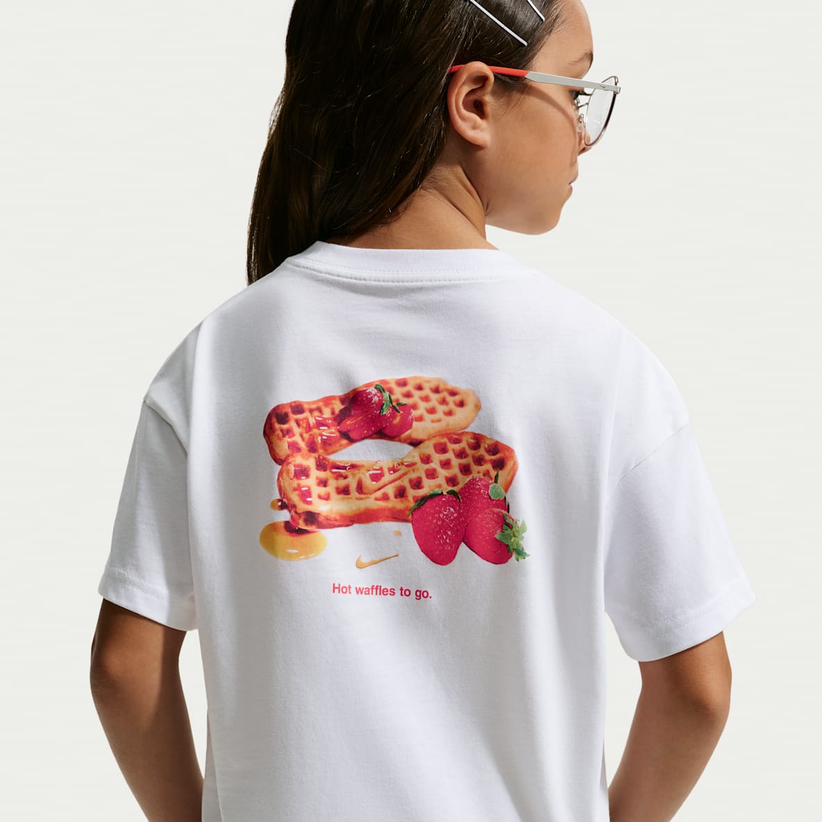 Nike Sportswear Older Kids' (Girls') T-Shirt