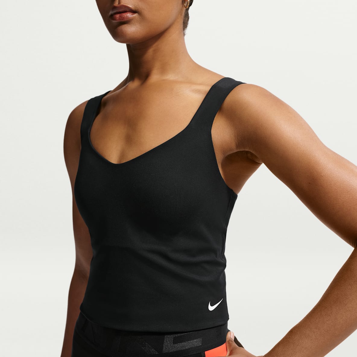 Nike Pro Sculpt Camiseta de tirantes con bra deportivo de media sujeción para mujer