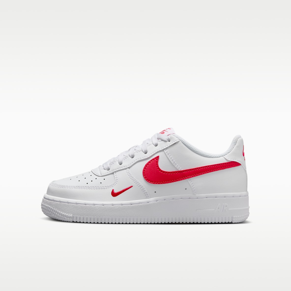 Nike Air Force 1 LV8 รองเท้าเด็กโต