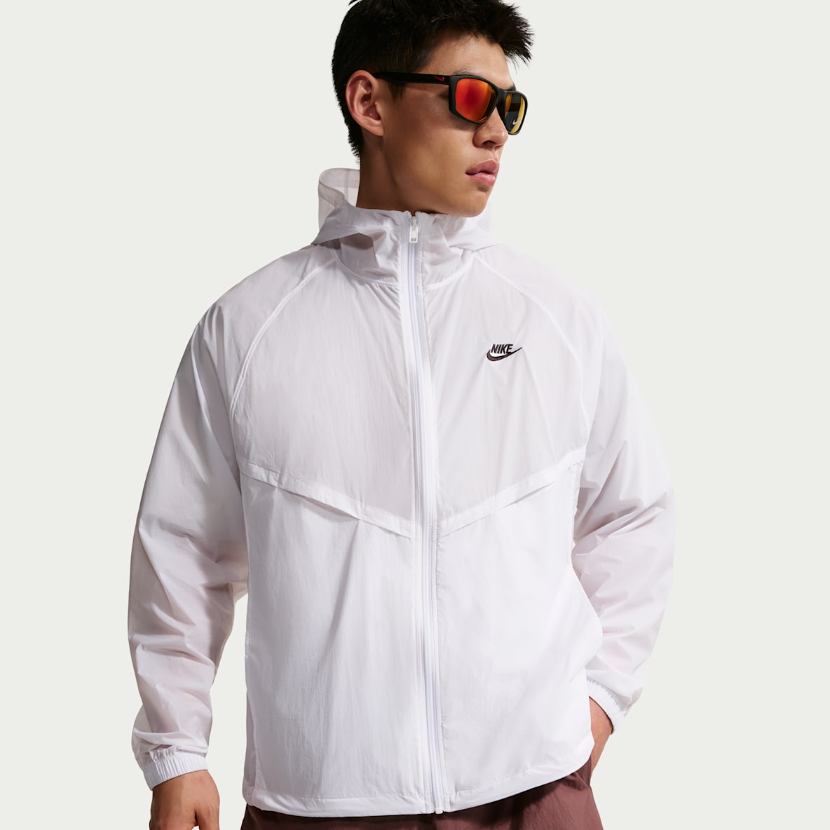 Nike Windrunner Men's Unlined Full-Zip UV Jacket