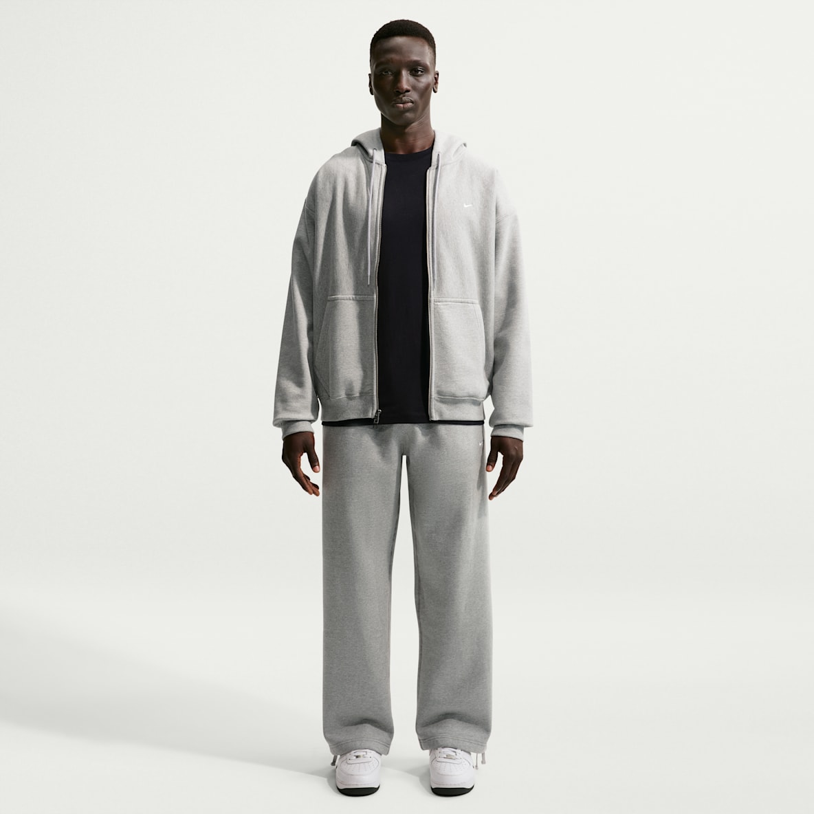 Nike Solo Swoosh Men's Fleece Open-Hem Trousers