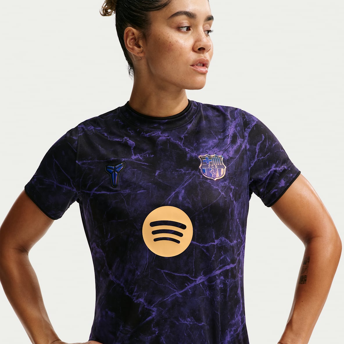 FC Barcelona Away Women's Kobe Dri-FIT Soccer Pre-Match Top