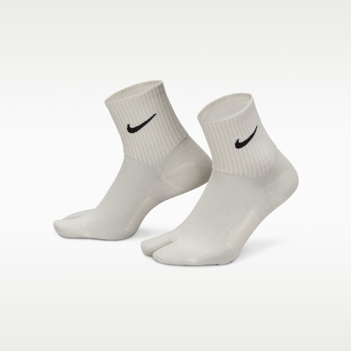 Nike Everyday Plus "Rift" Lightweight Split-Toe Ankle Socks