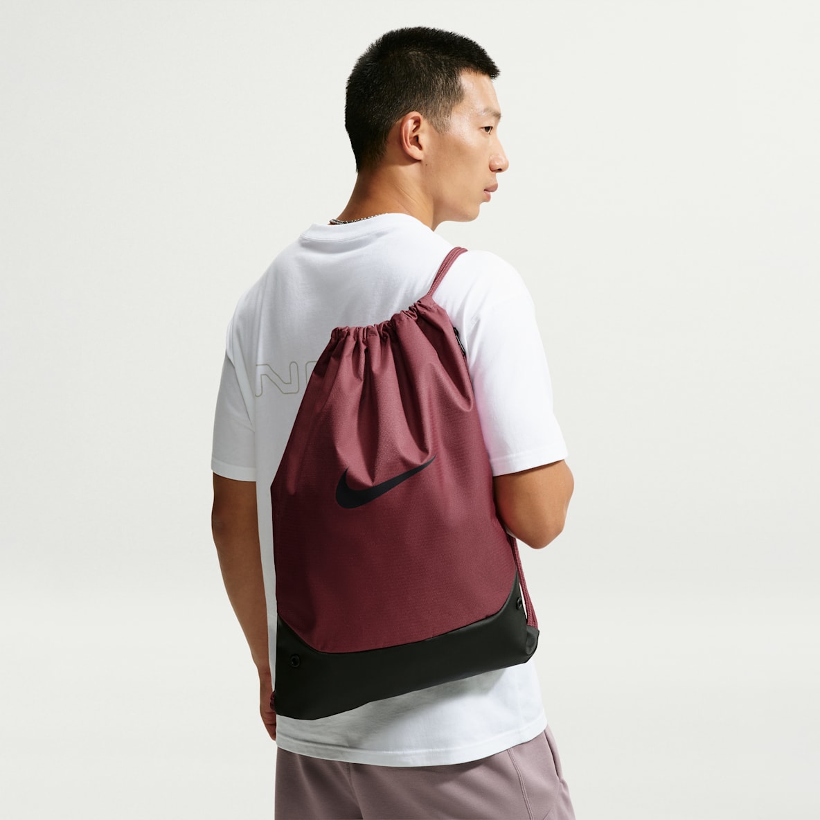 Nike Brasilia Drawstring Bag (18L)