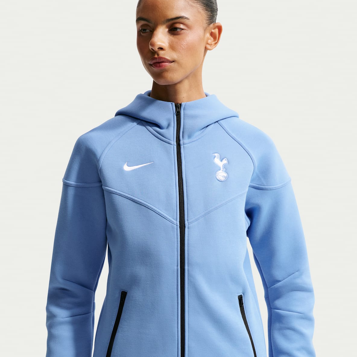 Tottenham Hotspur Tech Fleece Windrunner Nike Football-hættetrøje med lynlås til kvinder