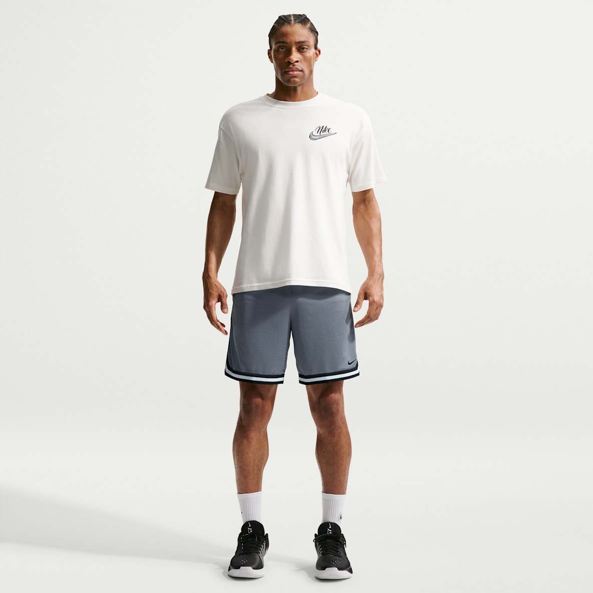 ADN Nike Shorts de básquetbol de 20 cm Dri-FIT para hombre