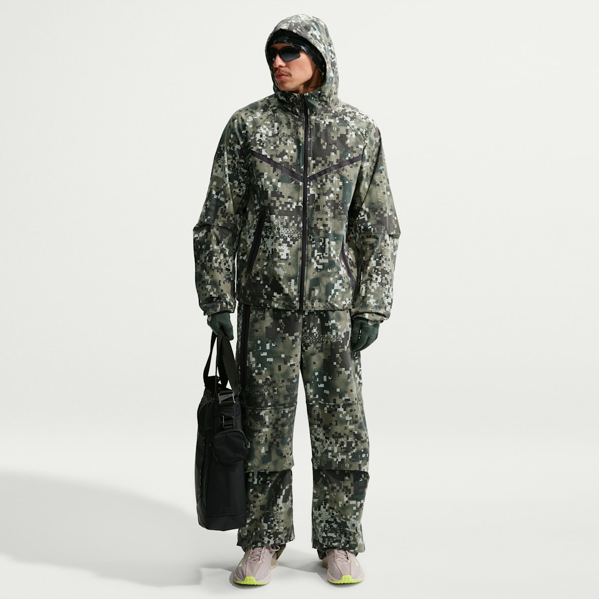 Nike Tech Men's Dri-FIT Woven Pants