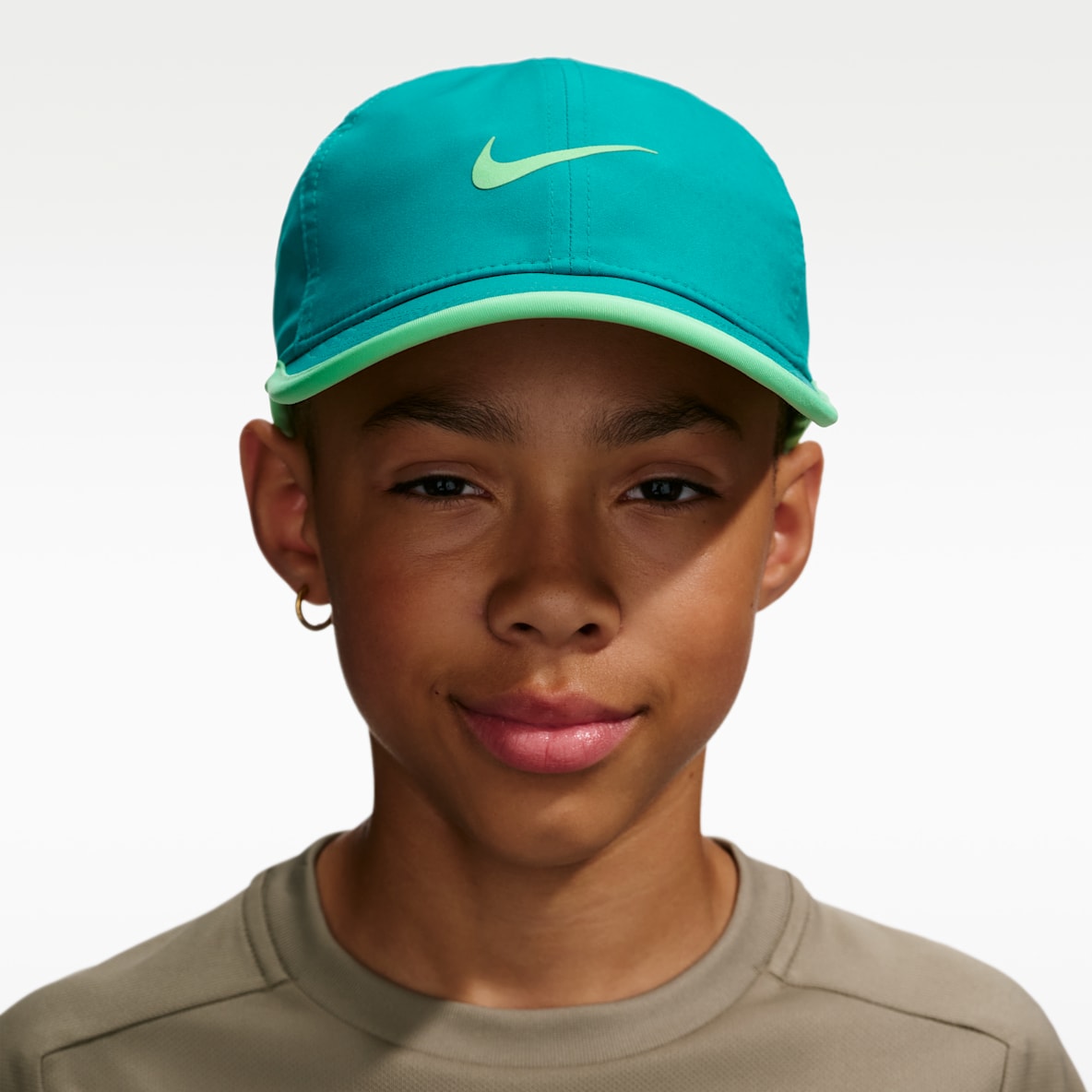 Nike Dri-FIT Club Kids' Unstructured Featherlight Cap