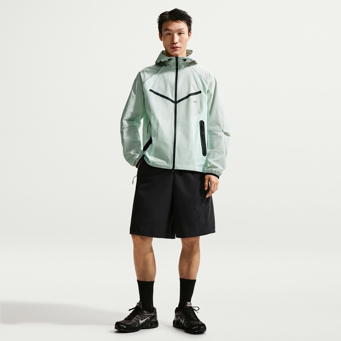 Nike Tech Helios Men's Dri-FIT Shorts