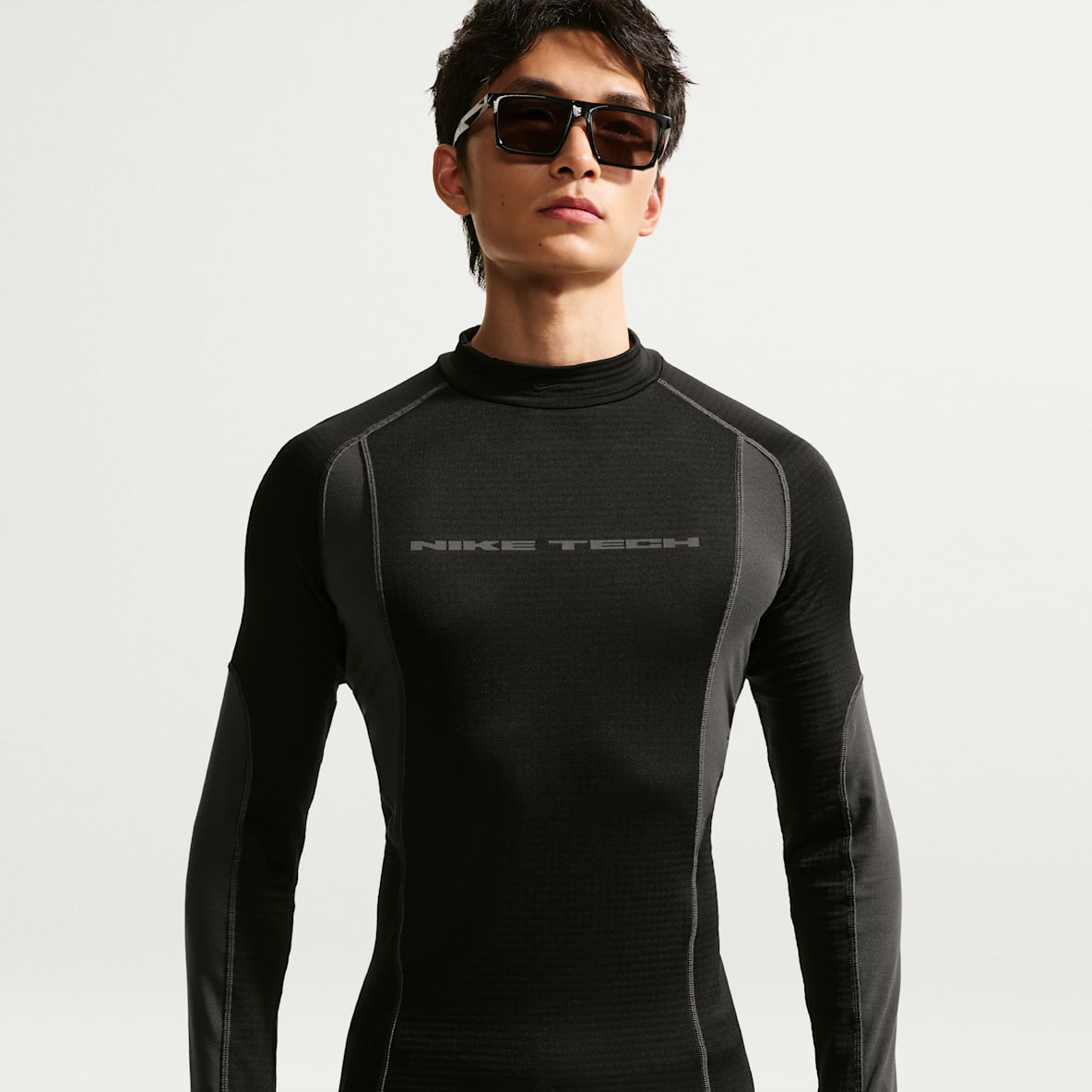 Nike Tech Men's Base Layer Long-Sleeve Top