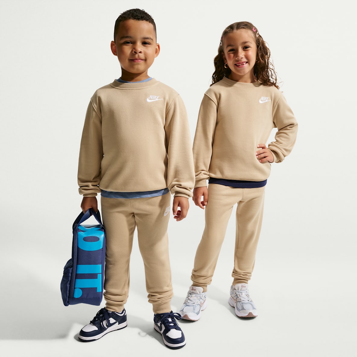Nike Ensemble deux pièces avec haut à col ras-du-cou pour enfant