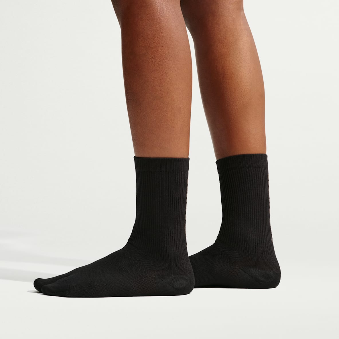 NikeSKIMS Rift Crewstrømper med opdelt tå (1 par)