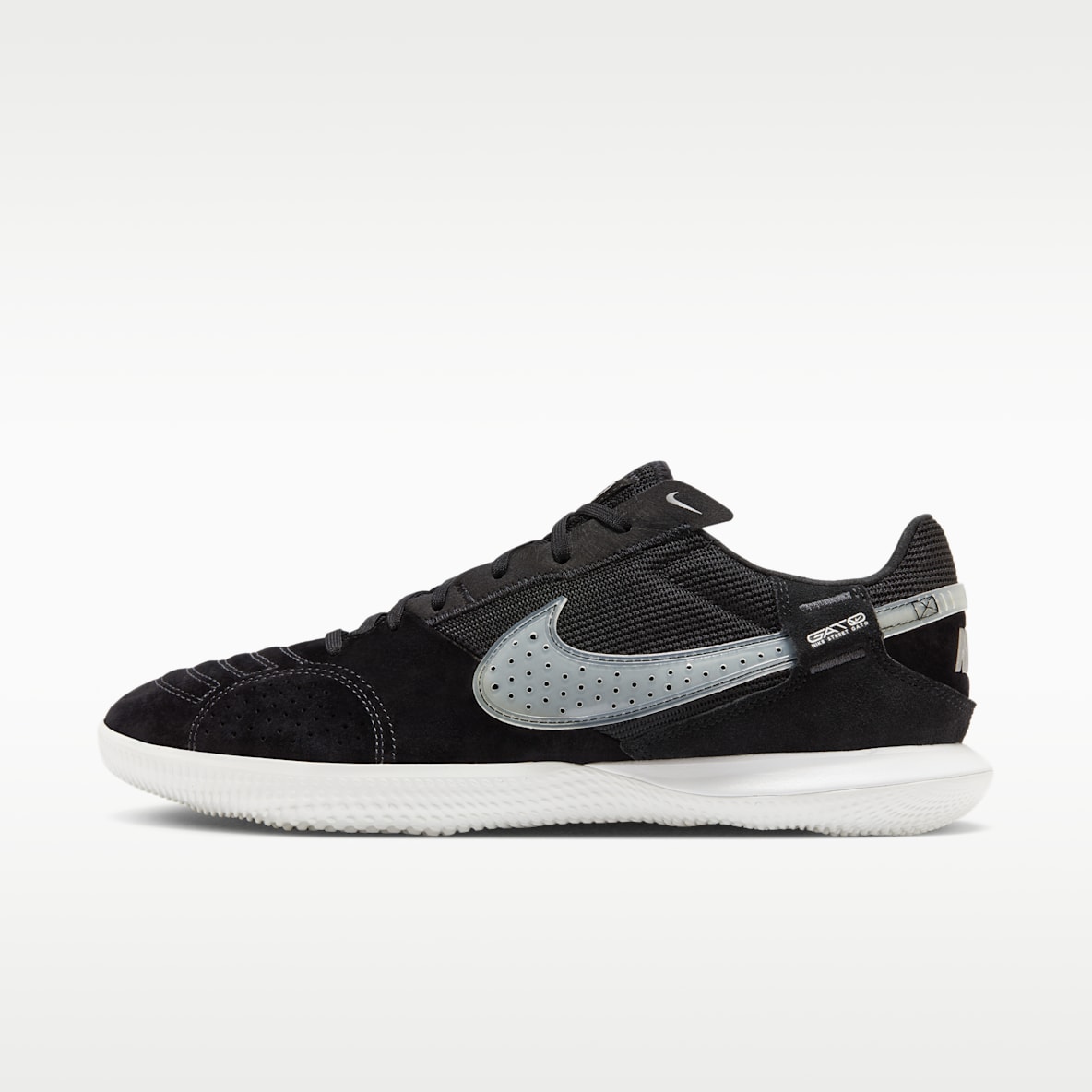 Nike Streetgato Low-Top Football Shoes
