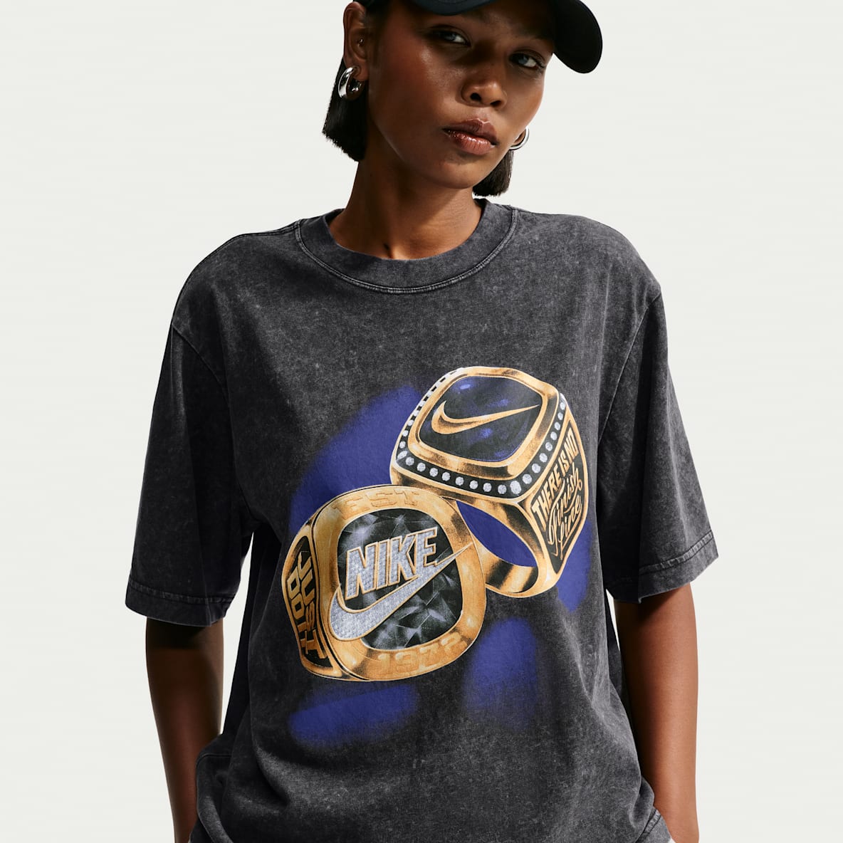 Nike Sportswear Classic Women's Boxy T-Shirt
