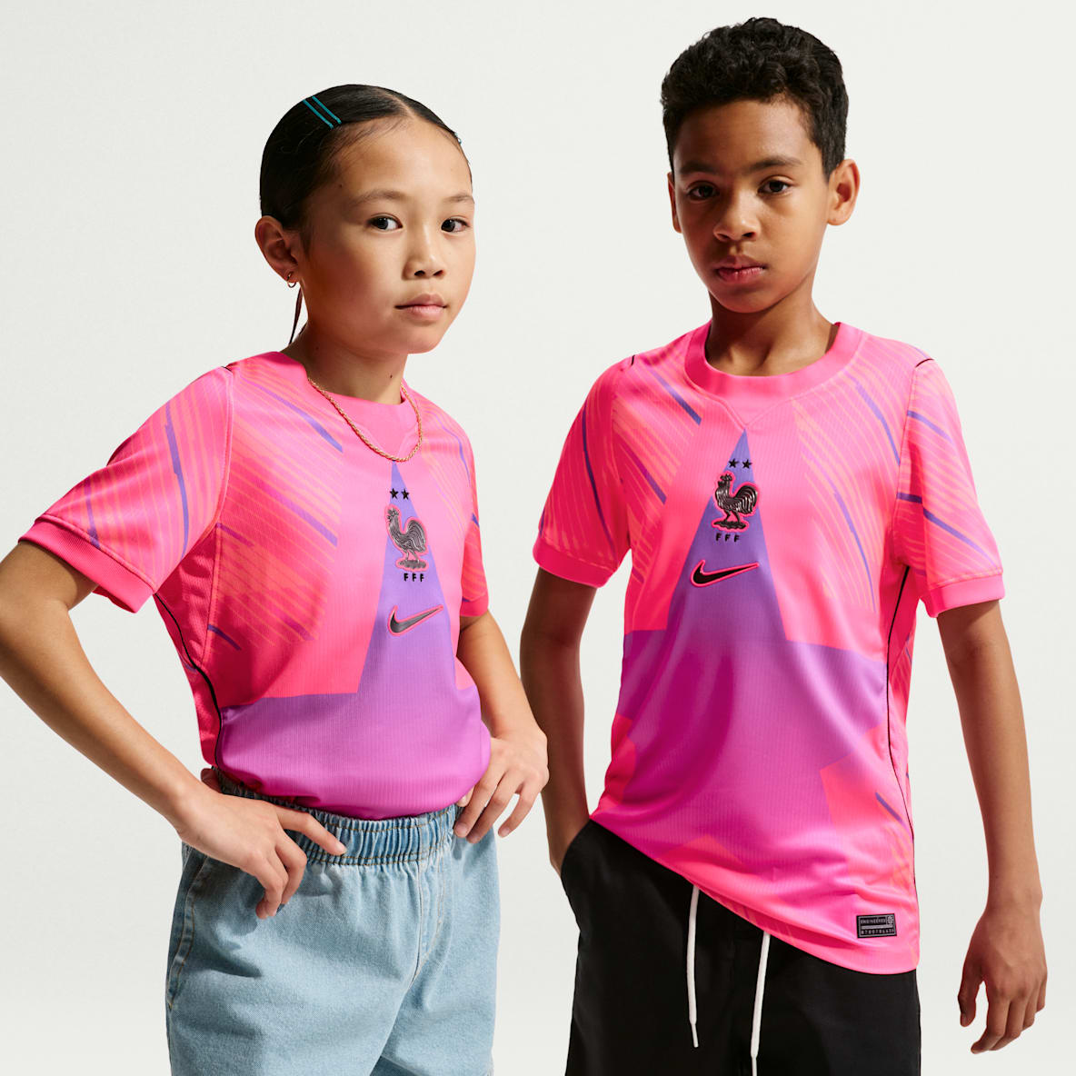 FFF 2026 Stadium Goalkeeper Older Kids' Nike Dri-FIT Football Replica Short-Sleeve Shirt