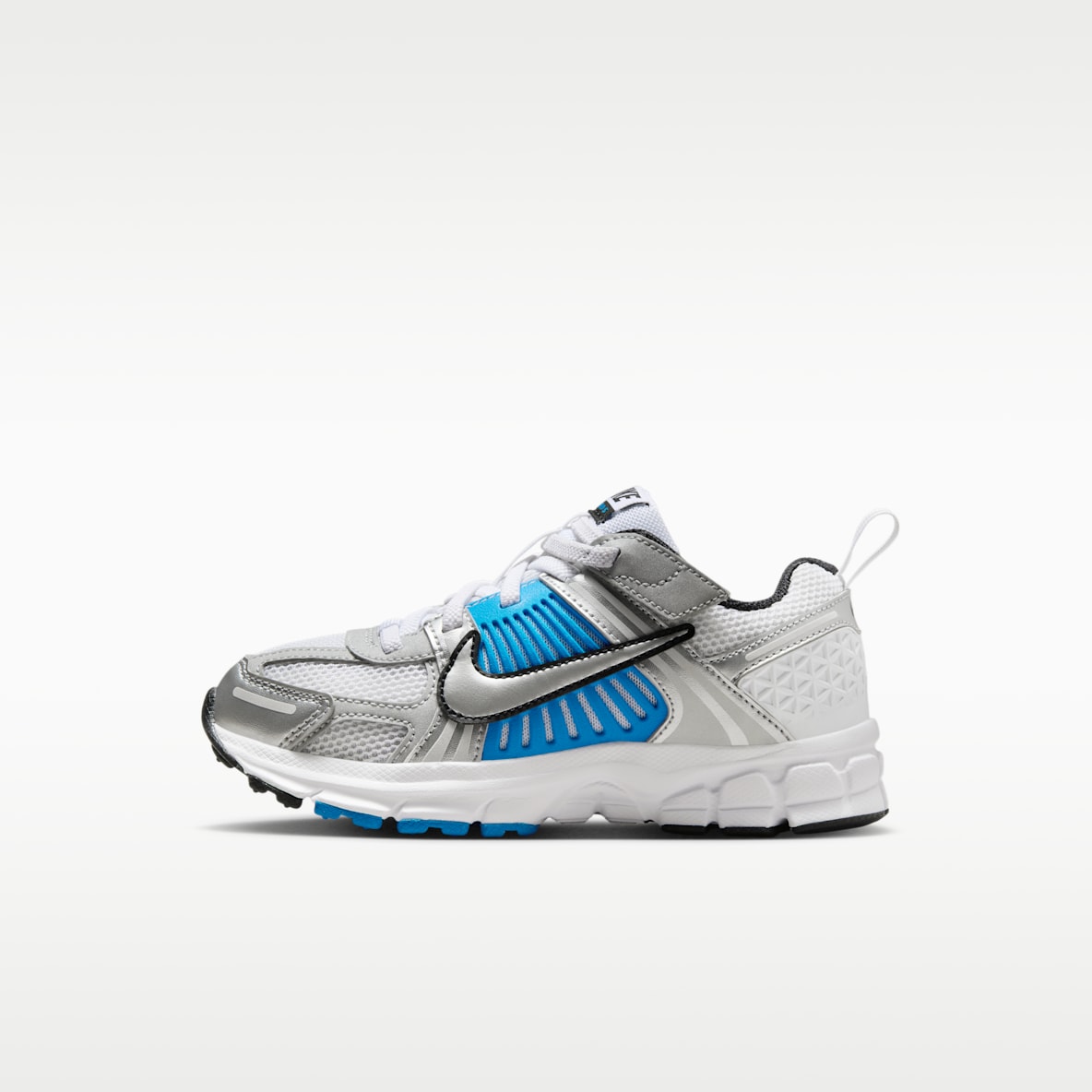 Nike Vomero 5 Little Kids' Shoes with Reflective Accents
