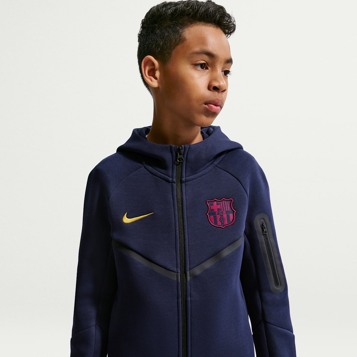 FC Barcelona Tech Fleece Big Kids' (Boys') Nike Soccer Full-Zip Hoodie
