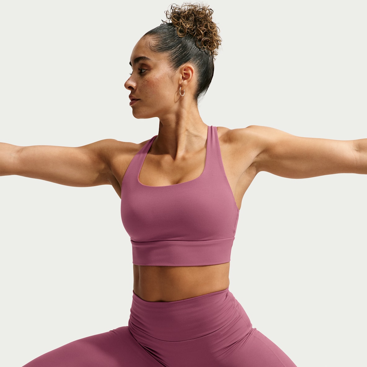 Nike Zenvy Women's Light-Support Padded Longline Sports Bra