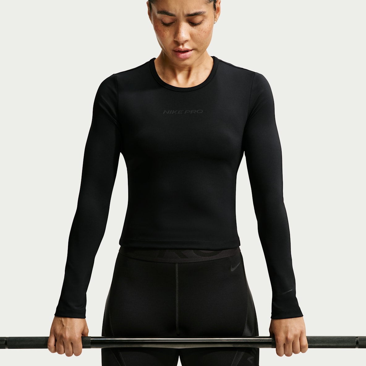 Nike Pro Sculpt Playera de manga larga Dri-FIT para mujer