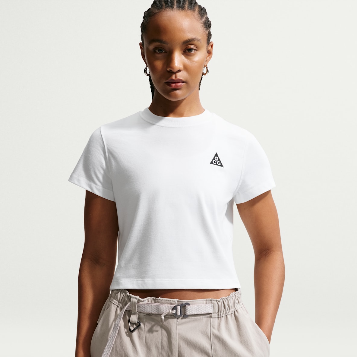 Nike ACG Playera de manga corta Dri-FIT para mujer
