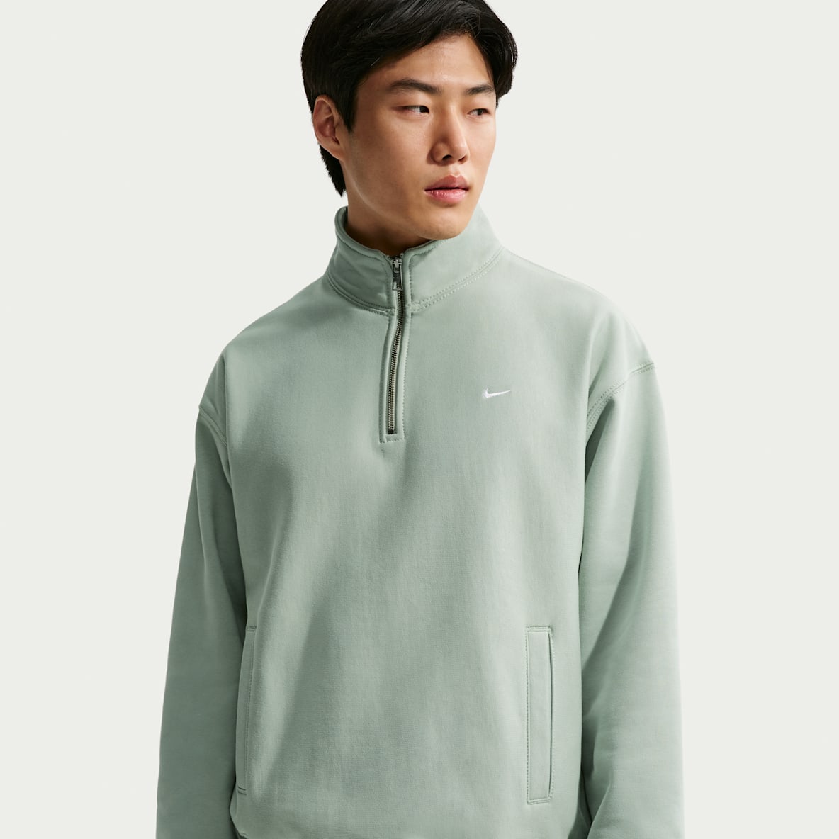 Nike Solo Swoosh Men's Fleece Quarter-Zip Top