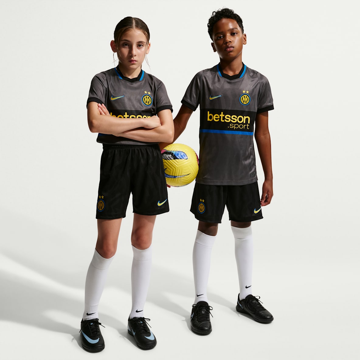Tercera equipació Stadium Inter de Milà 2026/27 Pantalons curts de futbol Replica Nike Dri-FIT - Nen/a