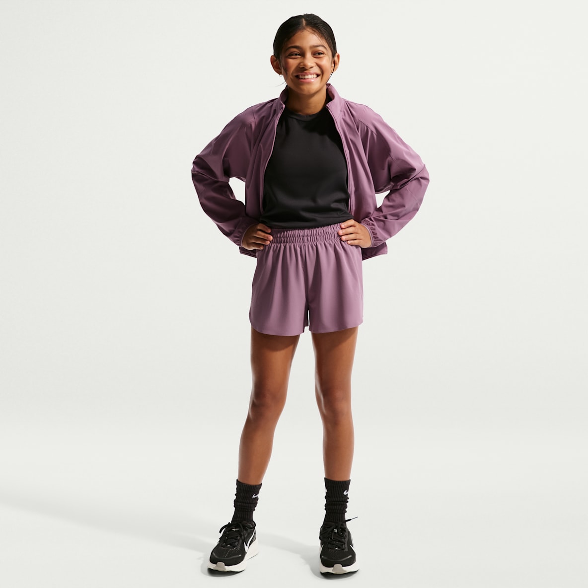 Nike MAVN Girls' Dri-FIT 7.5cm (approx.) Mid-Rise Repel Running Shorts