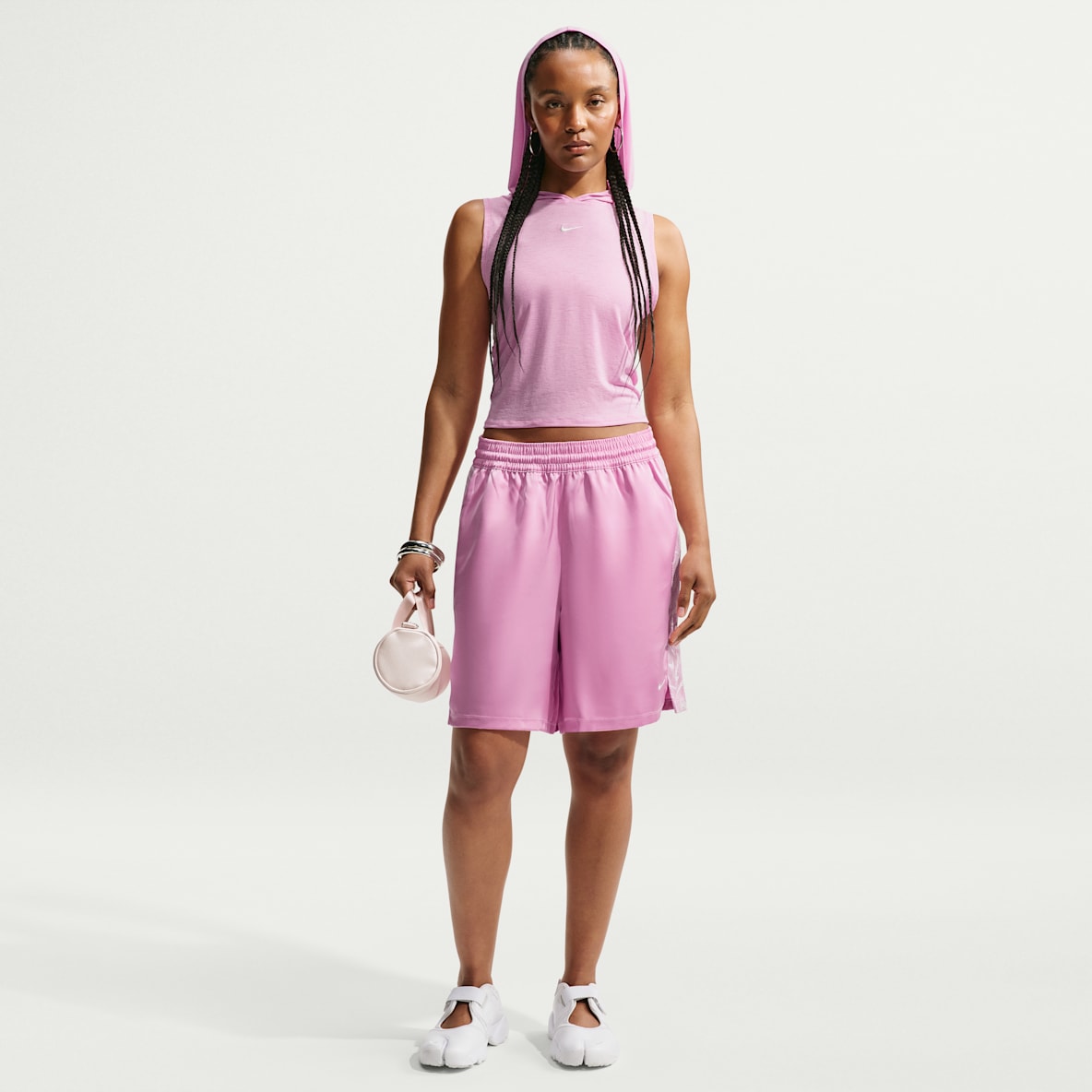 Nike Sportswear Chill Lace Women's Loose Mid-Rise Shorts