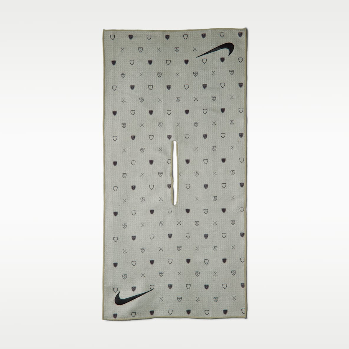 Nike Caddy 2.0 Golf Towel