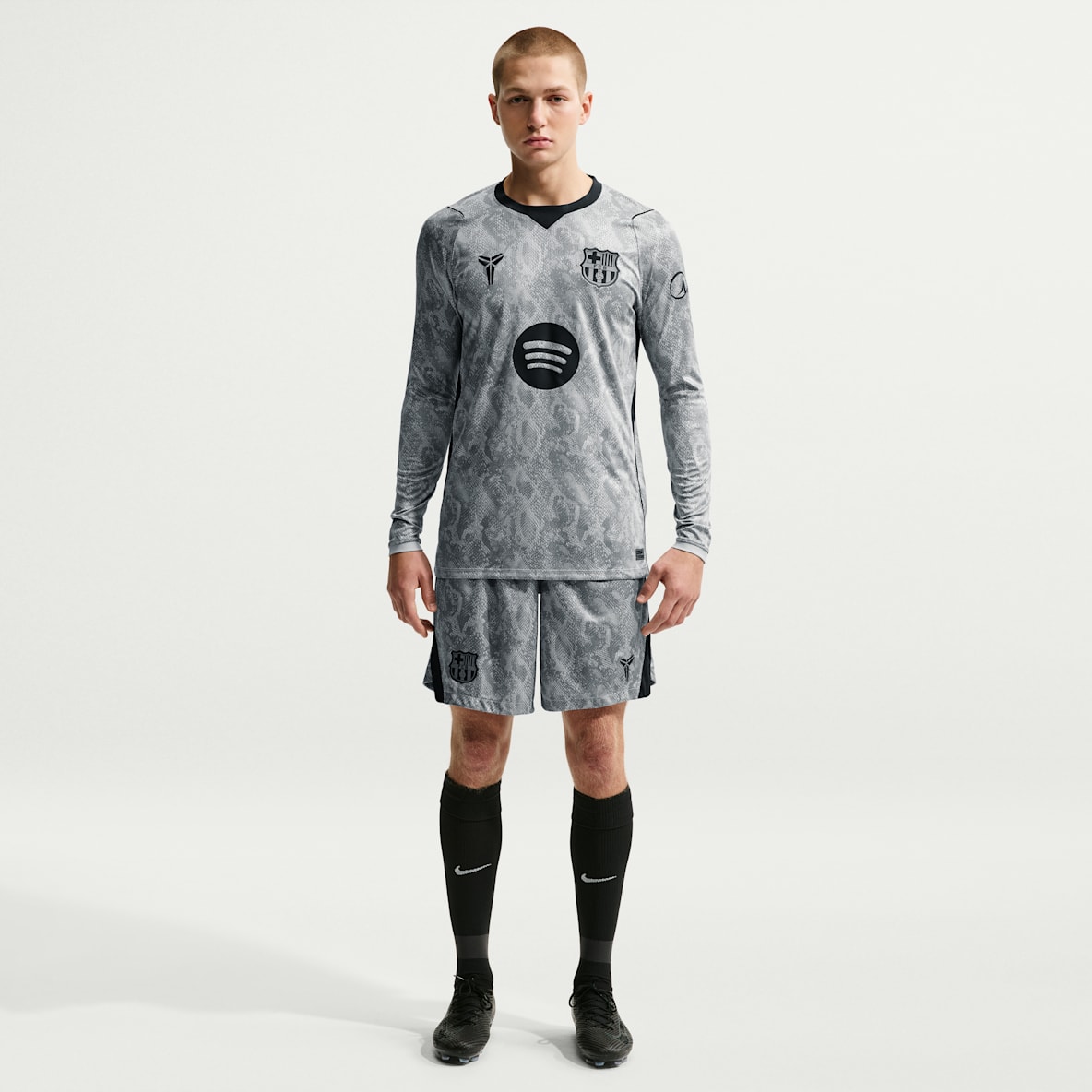 FC Barcelona 2026/27 Stadium Goalkeeper (bortaställ) Fotbollsshorts Kobe Dri-FIT Replica för män