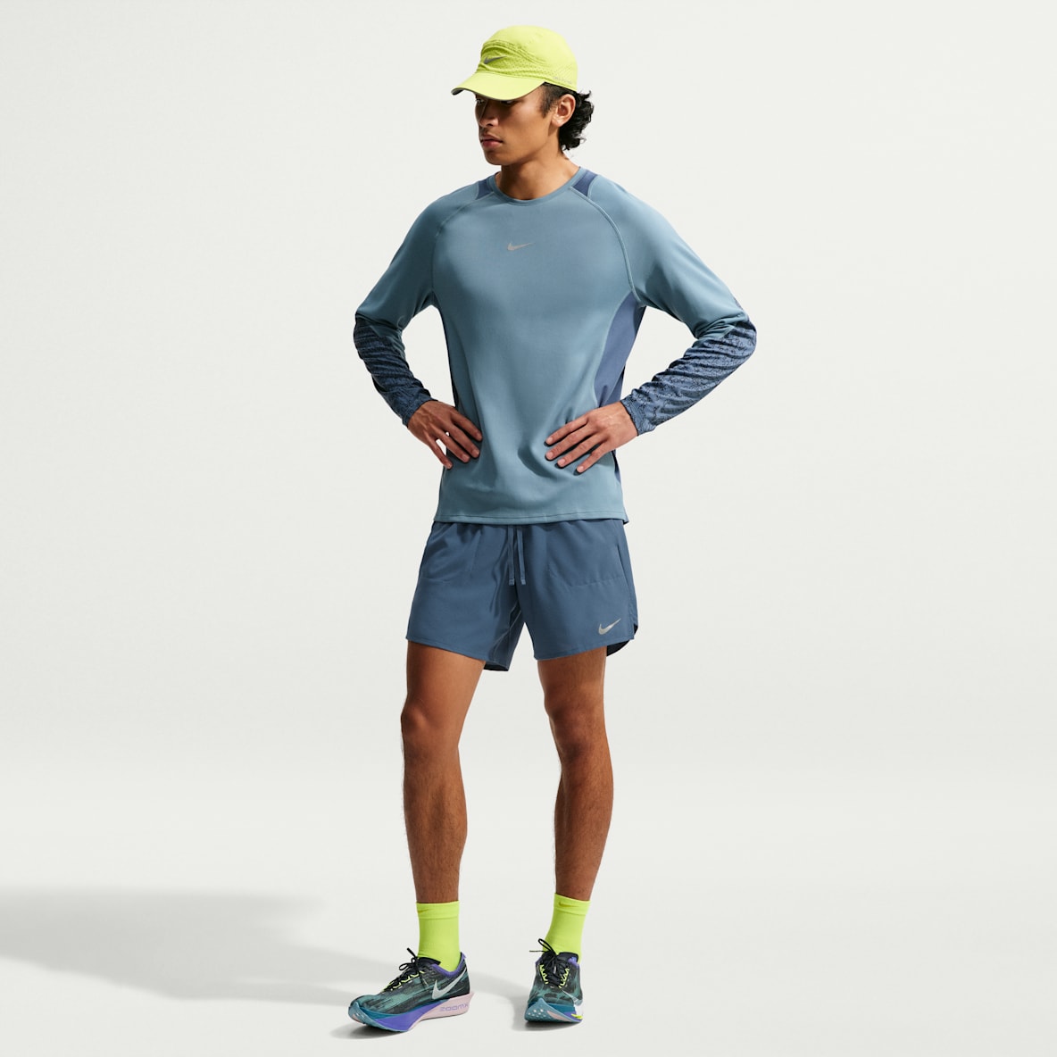 Nike Stride Men's Dri-FIT 7" 2-in-1 Running Shorts