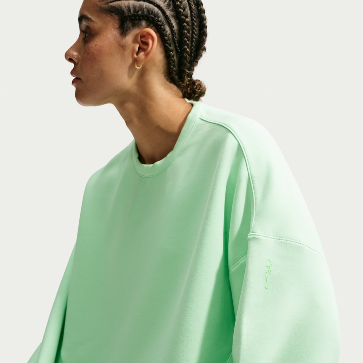 Nike 24.7 ImpossiblySoft Women's Dri-FIT Oversized Crew-Neck Top