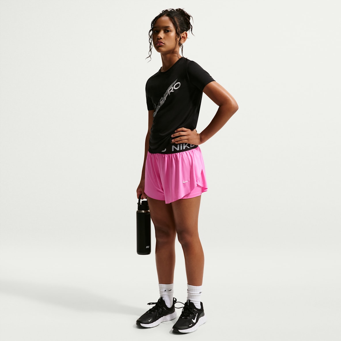 Nike Pro Short 2-en-1 Dri-FIT pour ado (fille)