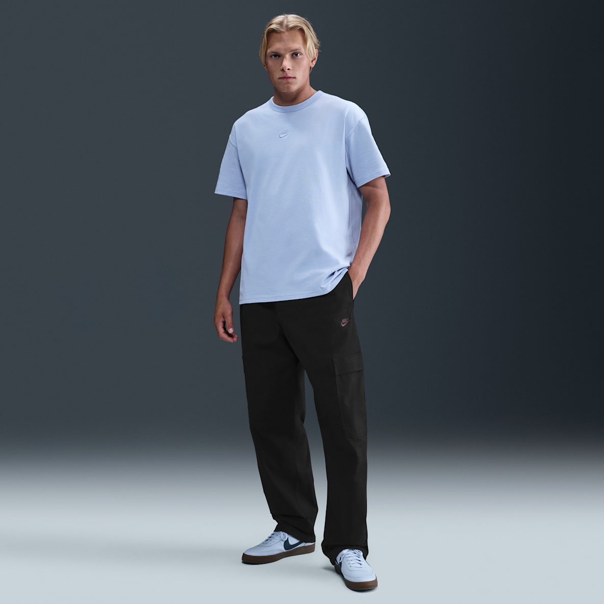 Nike Sportswear Club Men's Woven Cargo Trousers