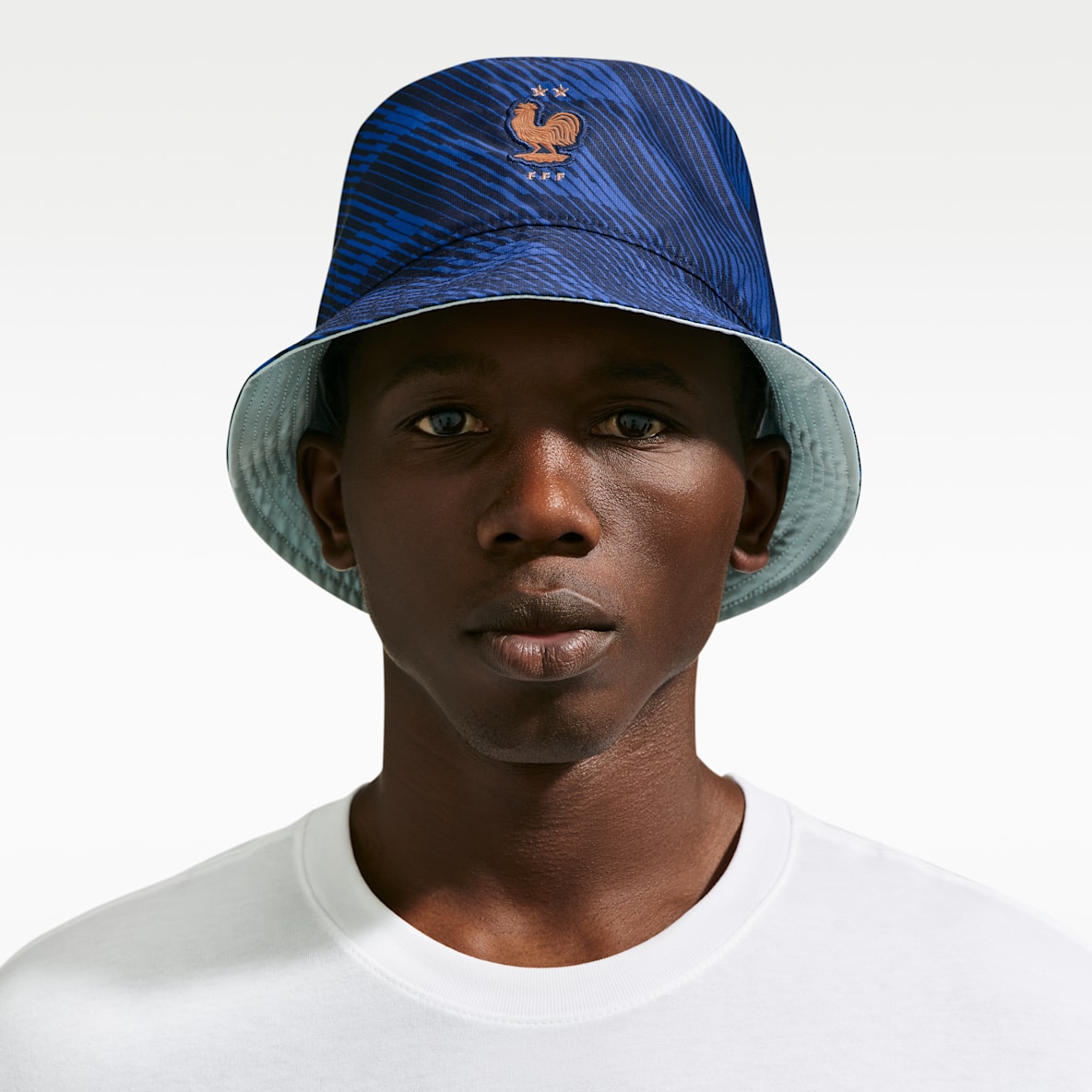 FFF Apex Gorro tipo pescador cuadrado de futbol Nike