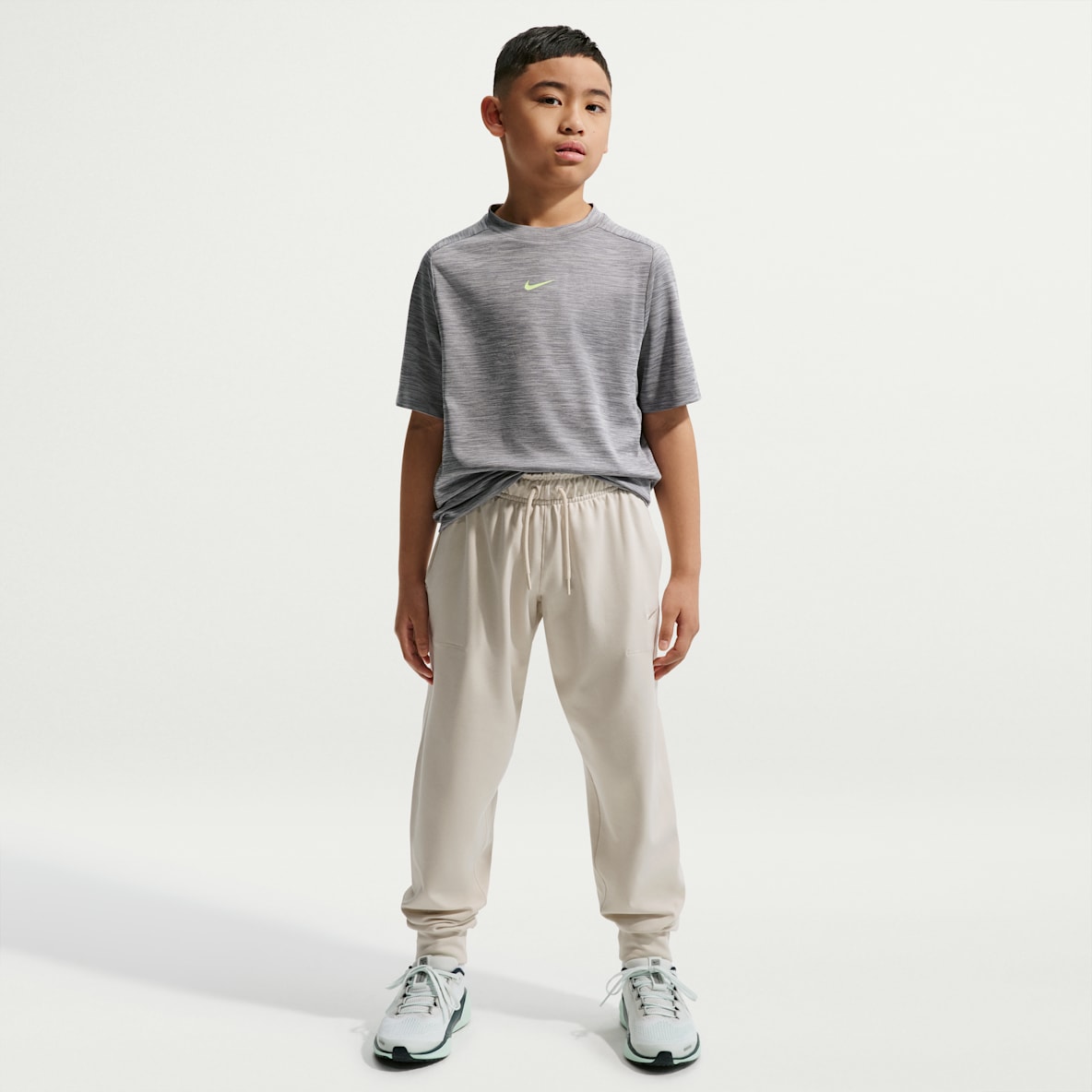 Nike Primary Nano Big Kids' (Boys') Dri-FIT UV Nano Joggers